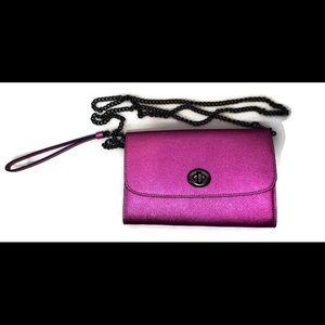 Authentic Coach metallic purse NWOT.